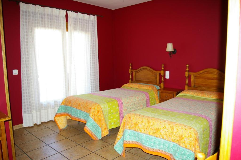 Hosteleria Santa Cruz Santa Cruz de la Serós الغرفة الصورة